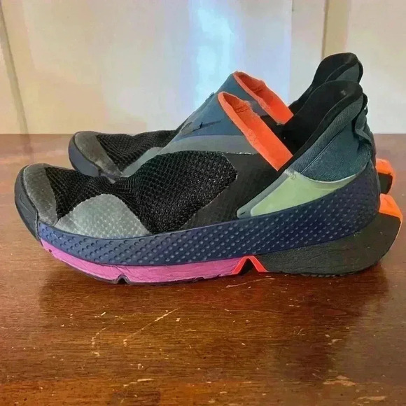 Size 4.5- Nike GO FlyEase Dynamic Turquoise - Picture 2 of 10